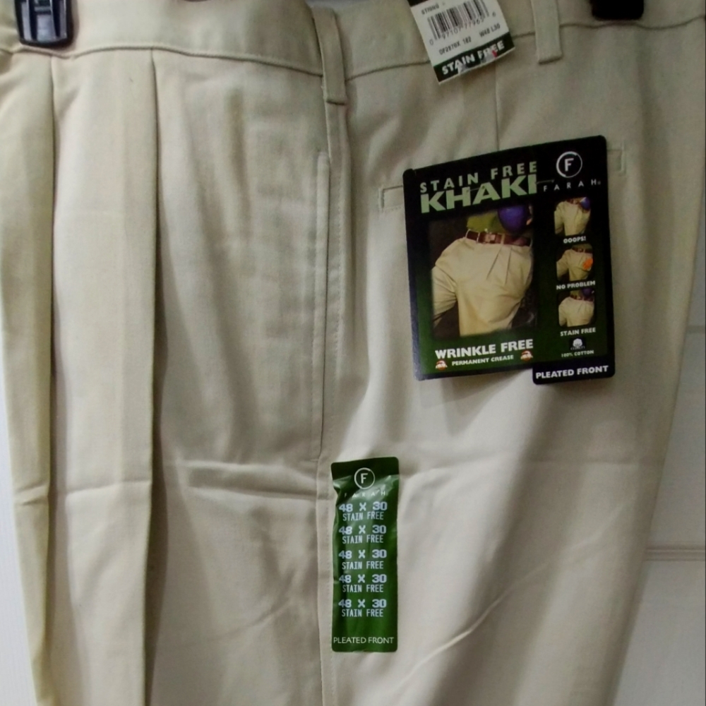 NWT Men's Farah khaki pants